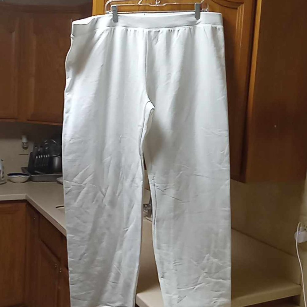 HANES WOMENS SWEAT PANTS SIZE 2XL